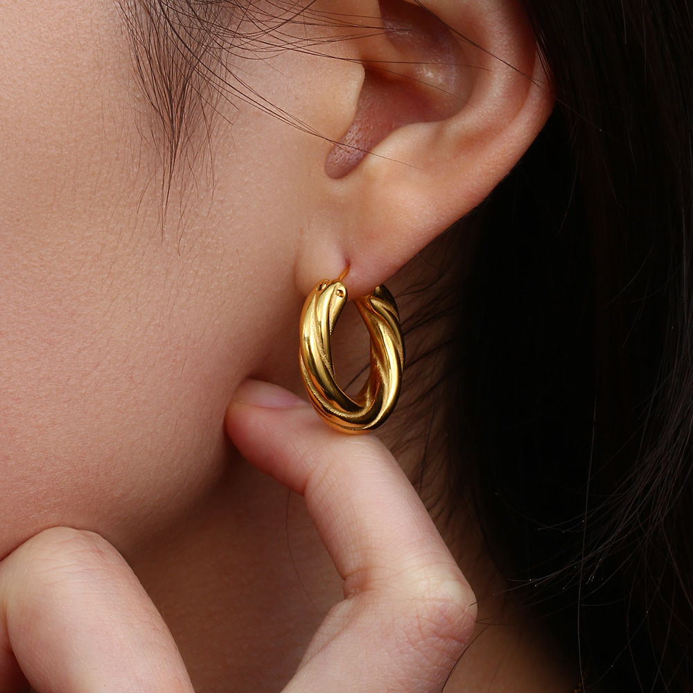 chunky hoop earrings